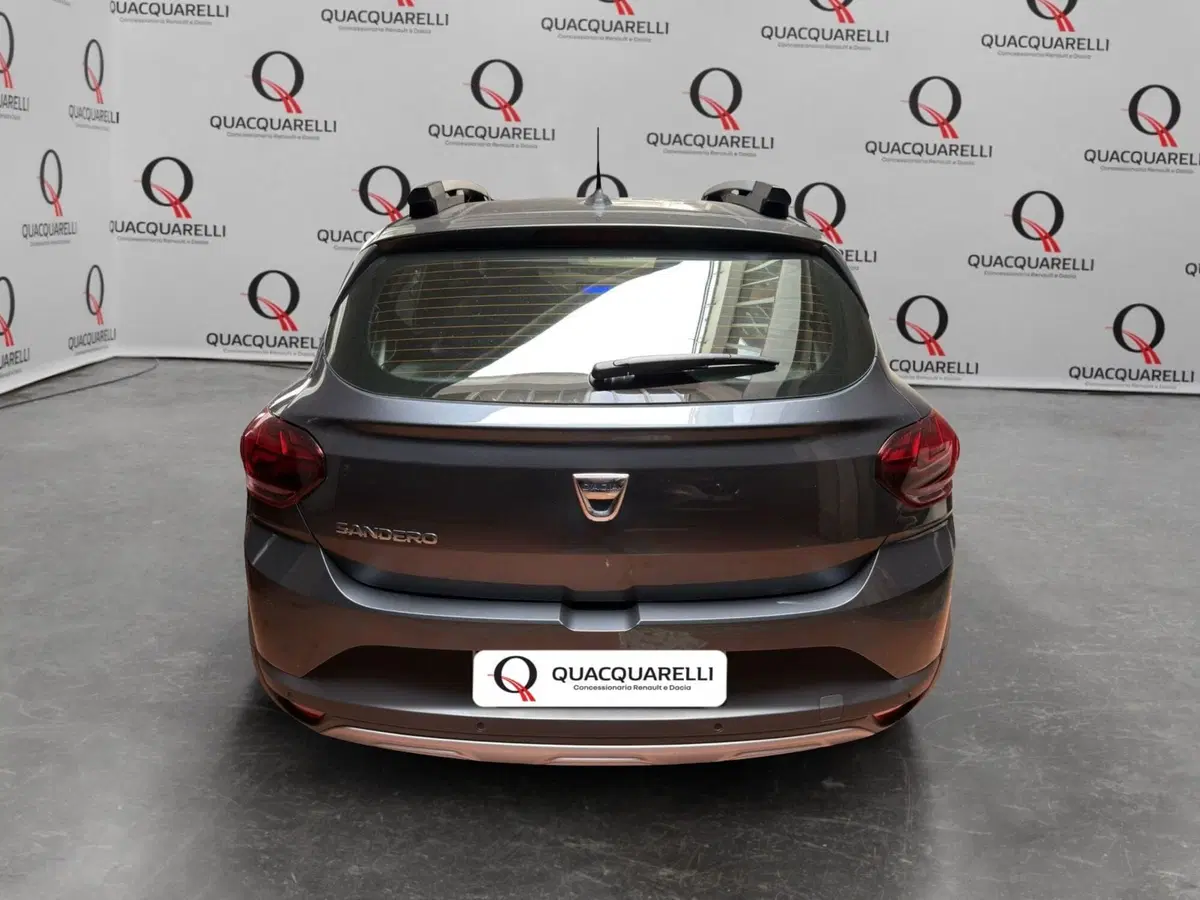 Dacia Sandero usata a Milano (6)