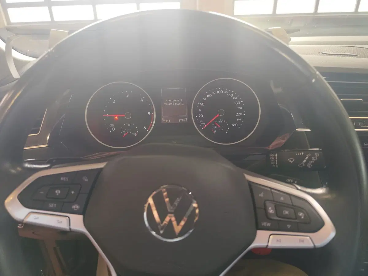 Volkswagen Tiguan usata a Milano (10)
