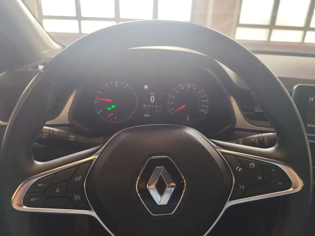 Renault Captur usata a Milano (10)