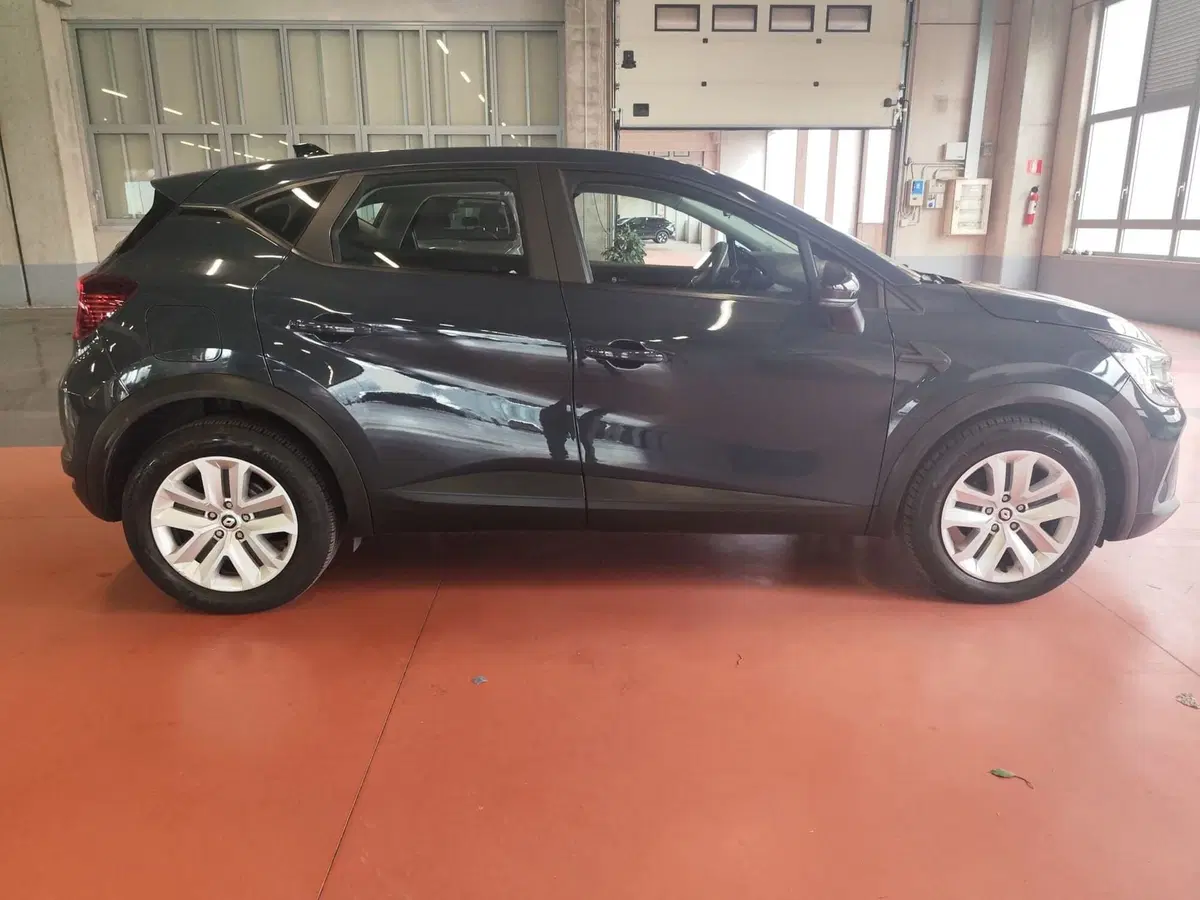 Renault Captur usata a Milano (7)