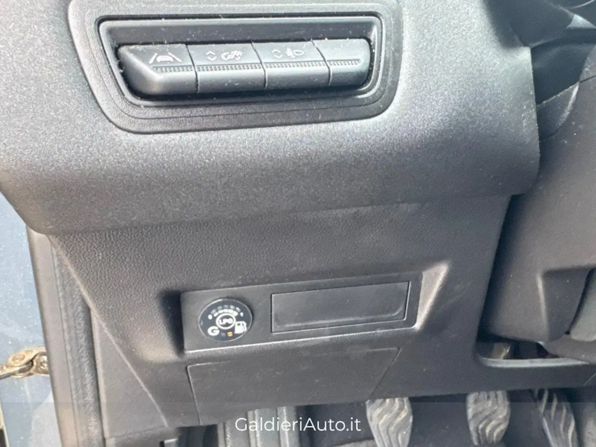 Renault Captur usata a Salerno (17)
