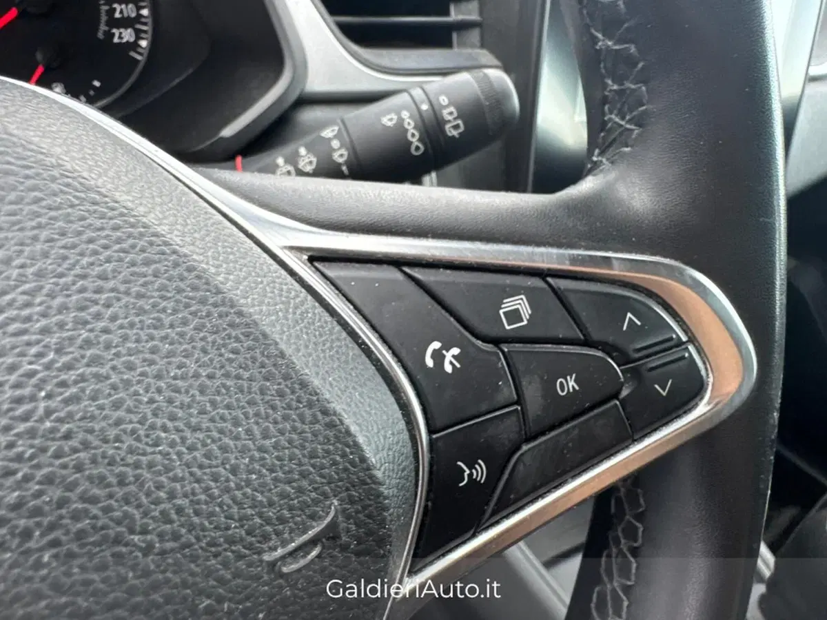 Renault Captur usata a Salerno (20)
