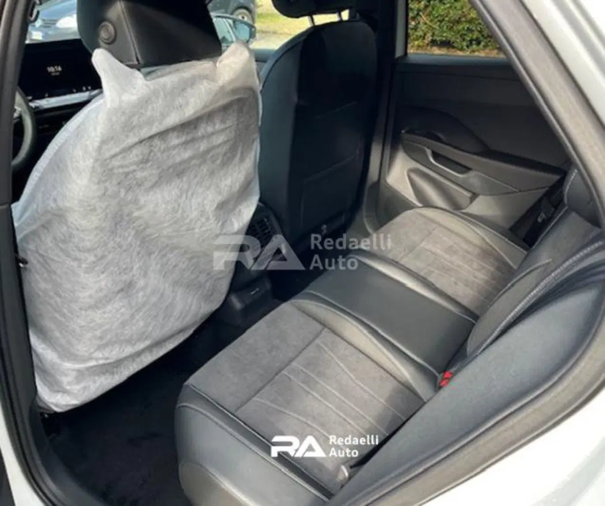 Volkswagen T-Roc nuova a Lecco (6)