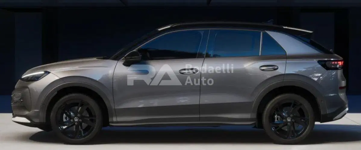 Volkswagen T-Roc nuova a Lecco (2)