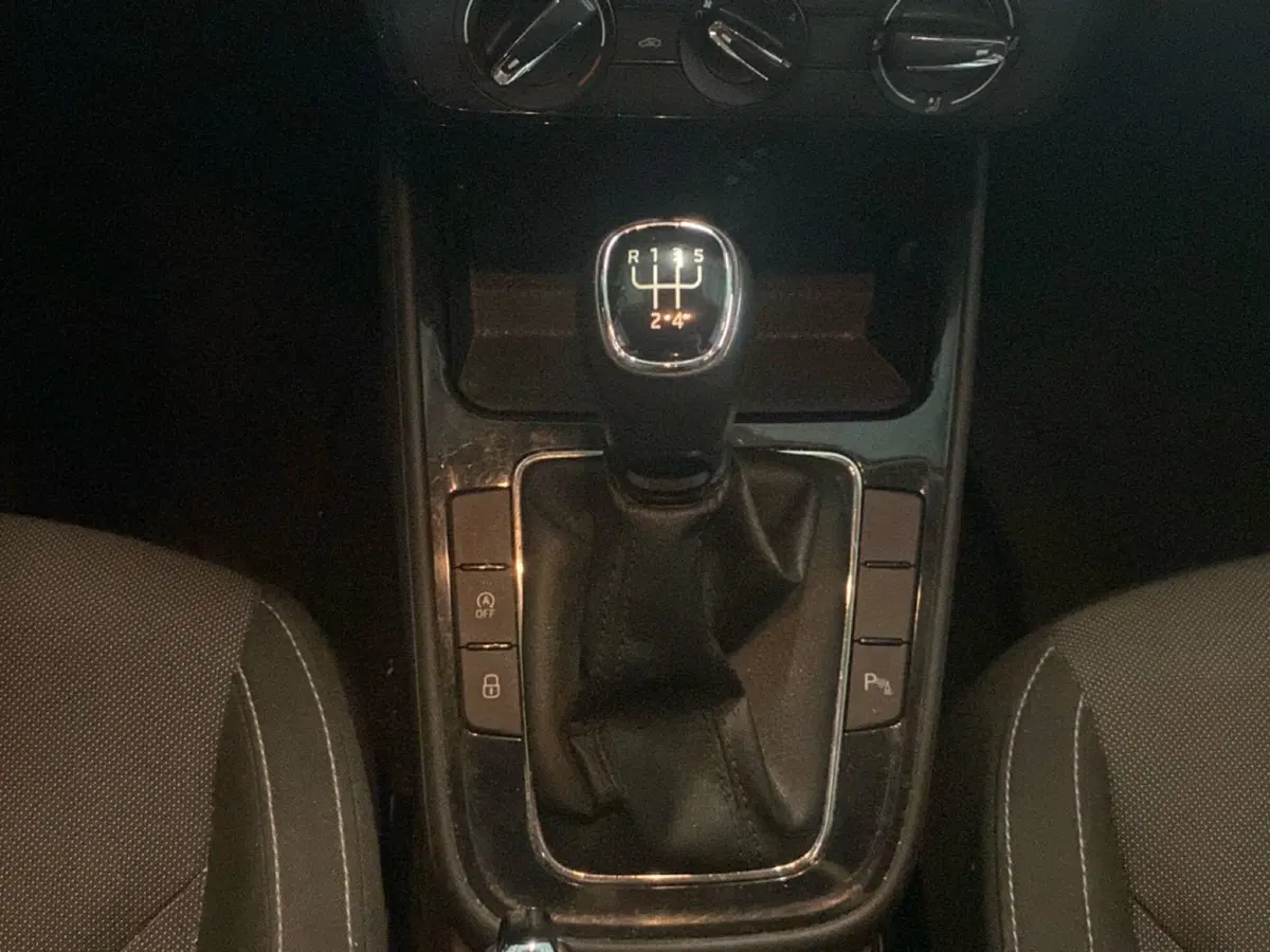 Skoda Fabia usata a Reggio Calabria (15)