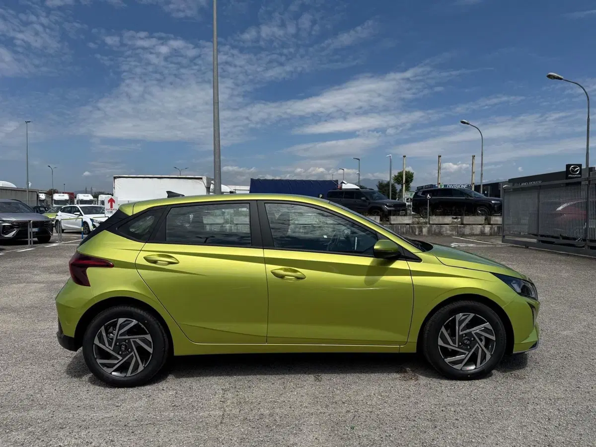 Hyundai i20 nuova a Frosinone (7)