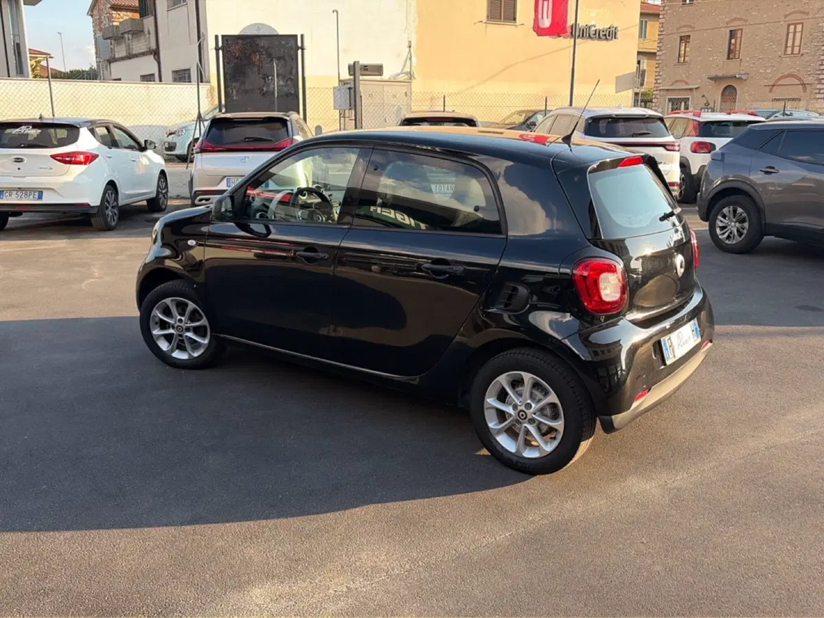 smart forfour usata a Lucca (3)