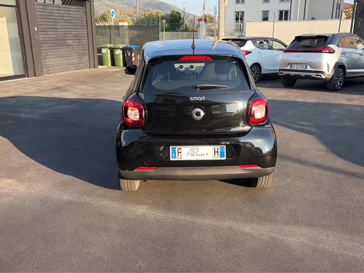 smart forfour usata a Lucca (4)
