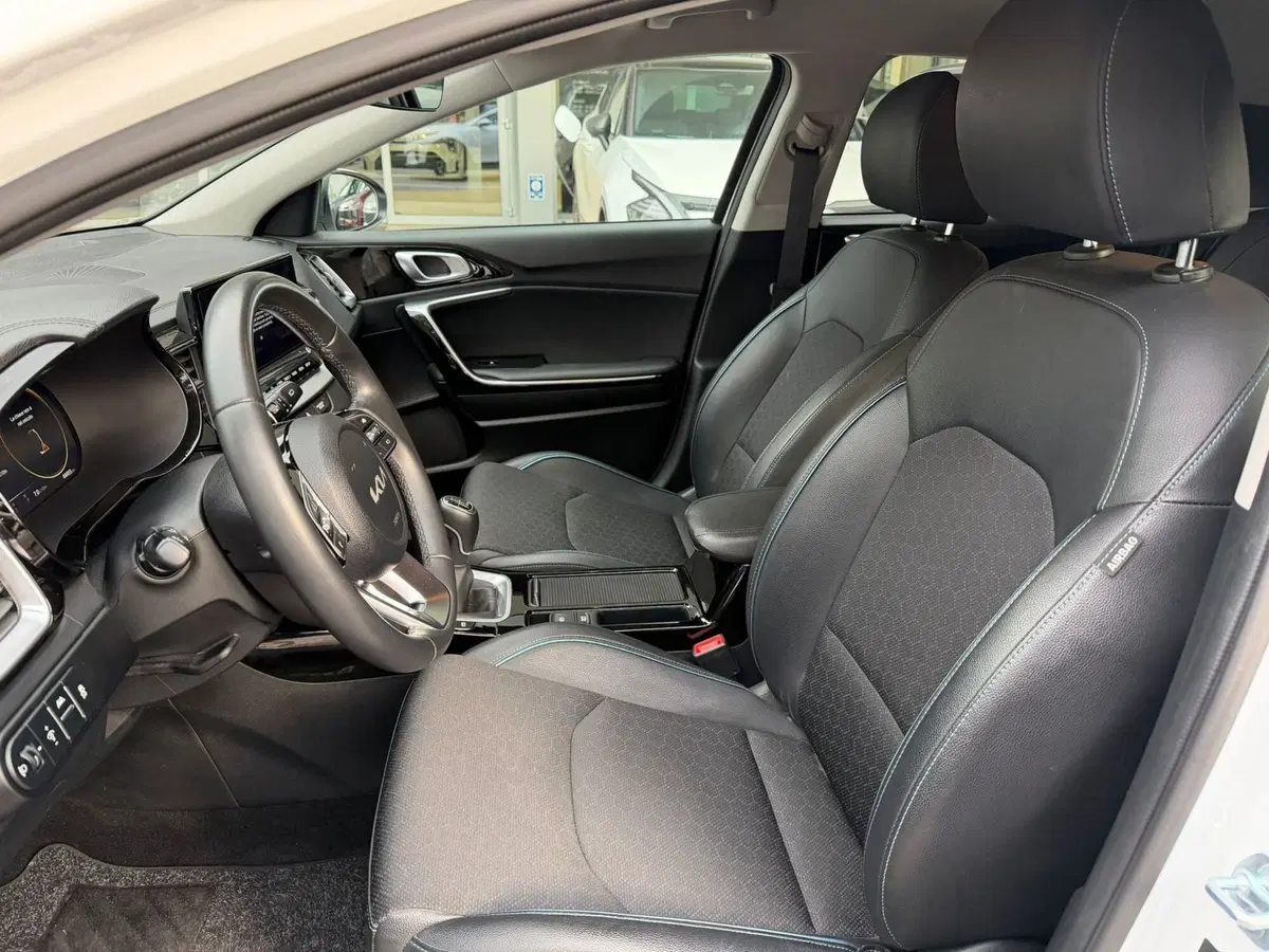 Kia XCeed usata a Rimini (10)