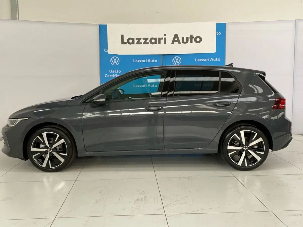 Volkswagen Golf nuova a Lodi (2)