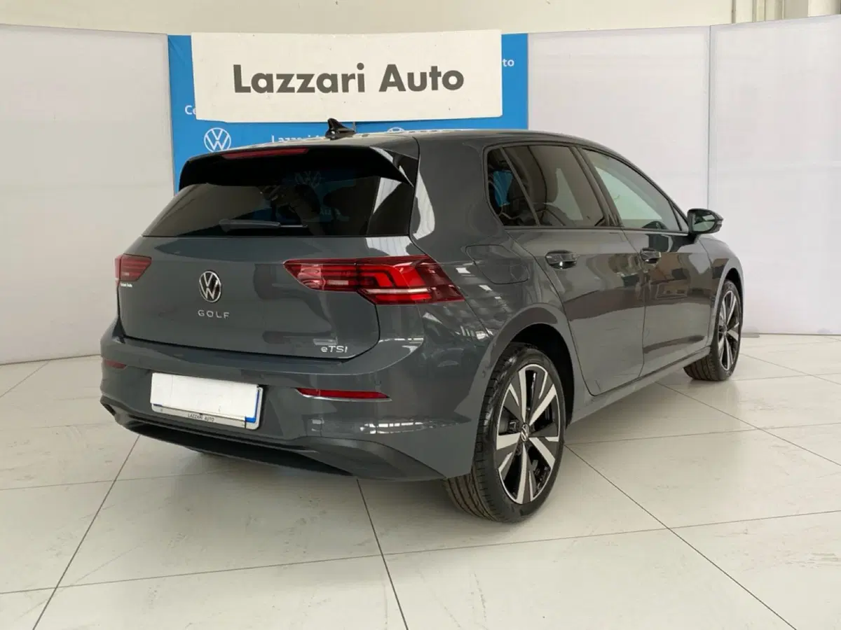 Volkswagen Golf nuova a Lodi (4)