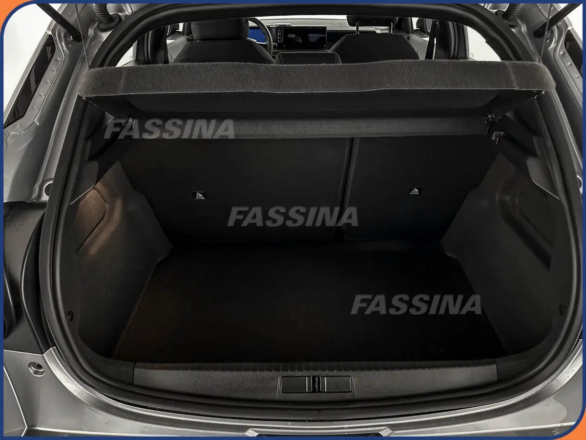 Lancia Ypsilon nuova a Milano (12)