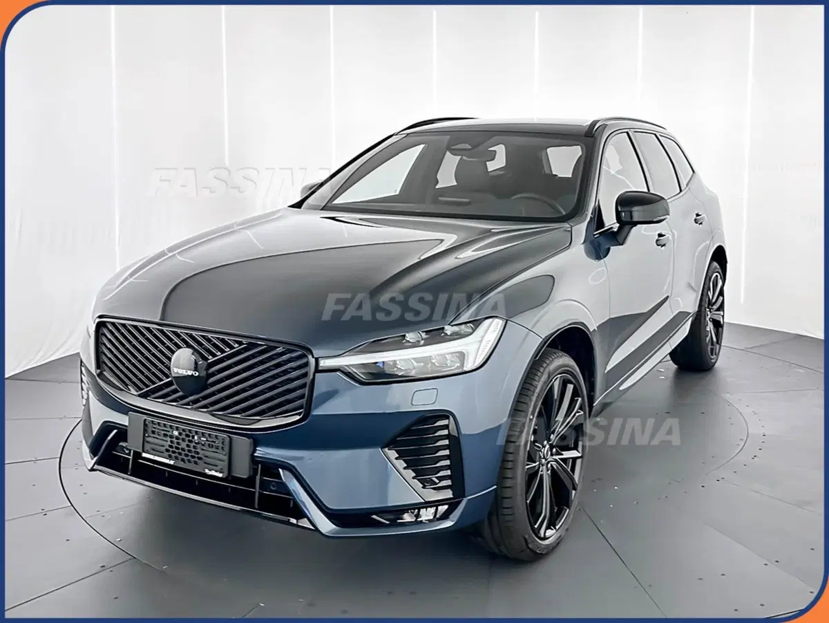 Volvo XC60 nuova a Milano (3)
