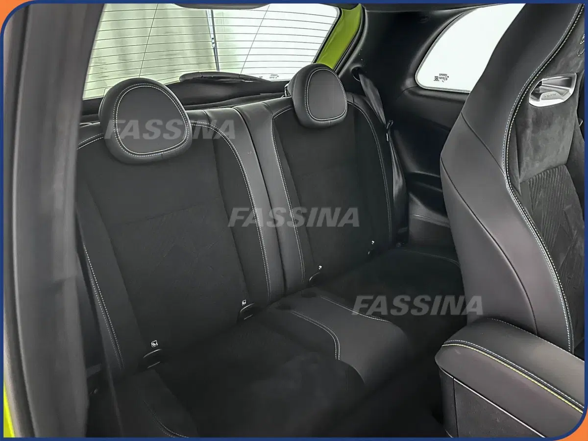 Abarth 500e usata a Milano (14)