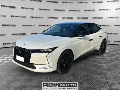 Ds DS 4 1.2 hybrid Etoile Alcantara auto del 2024 usata a Piacenza