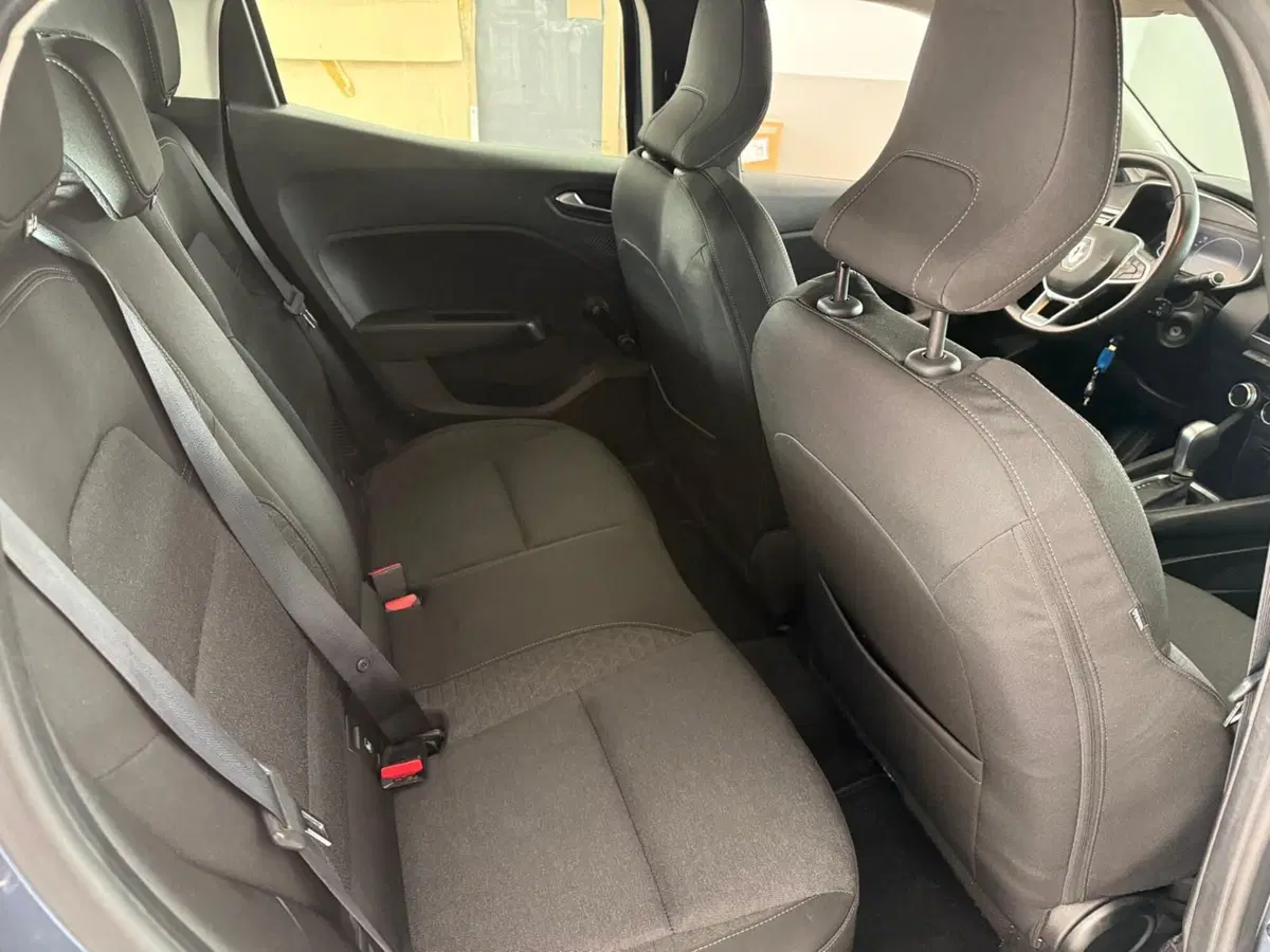Renault Clio usata a Massa-Carrara (12)