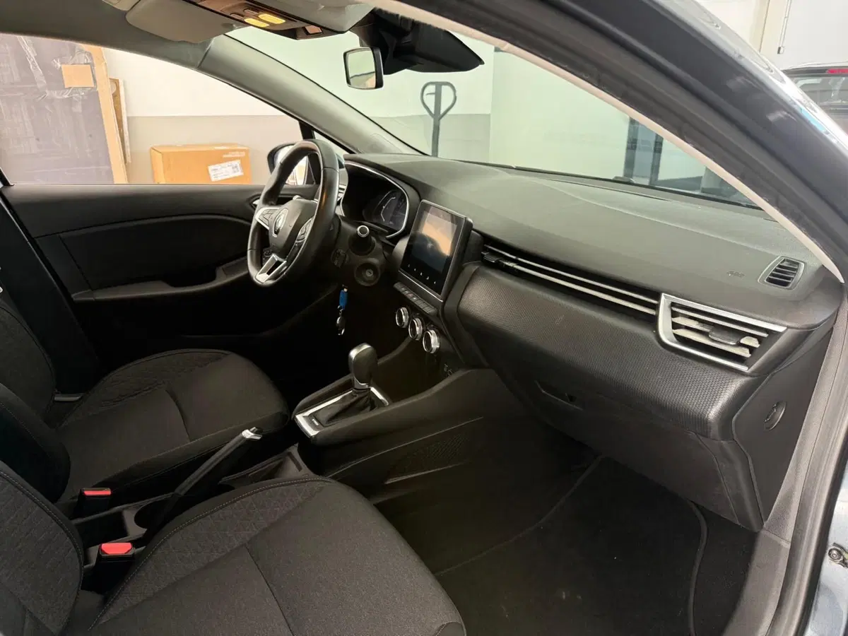 Renault Clio usata a Massa-Carrara (13)