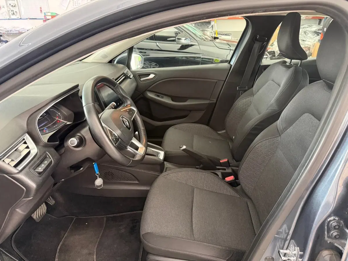 Renault Clio usata a Massa-Carrara (5)