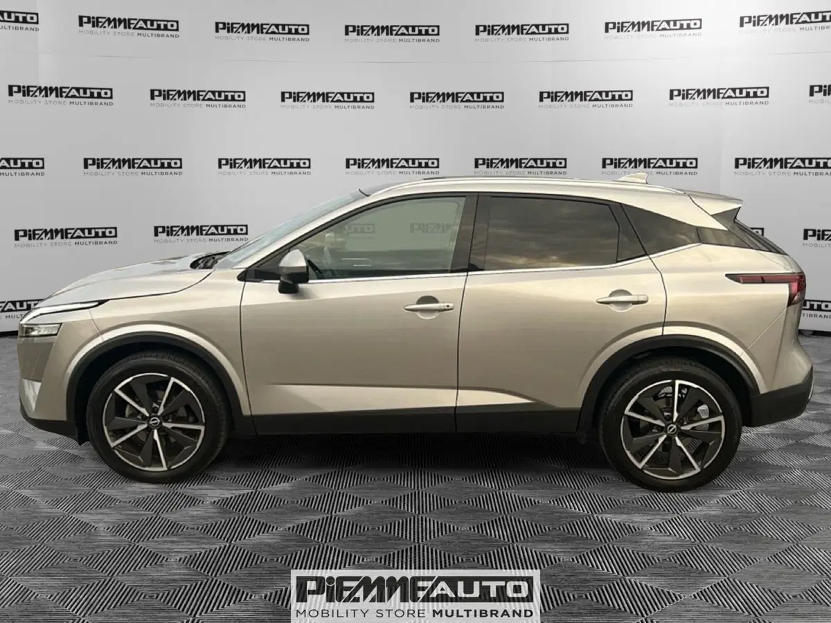 Nissan Qashqai usata a Piacenza (2)
