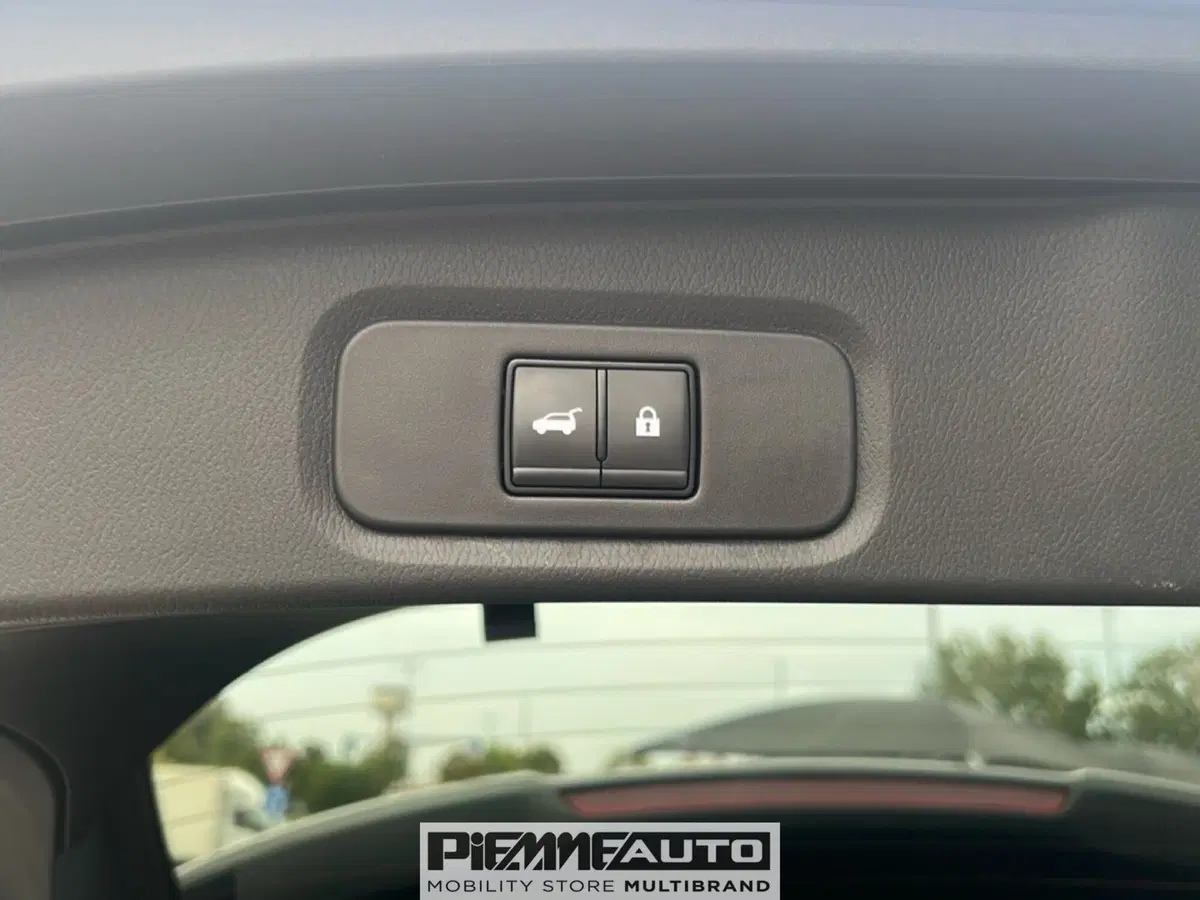 Nissan Qashqai usata a Piacenza (20)