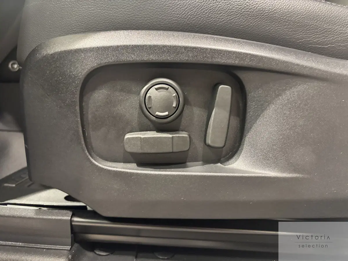Land Rover Defender usata a Brescia (12)