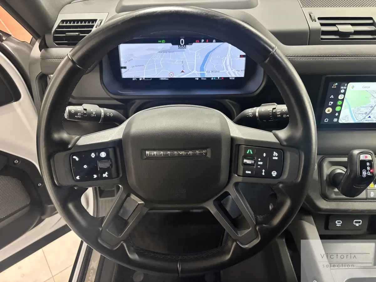 Land Rover Defender usata a Brescia (14)
