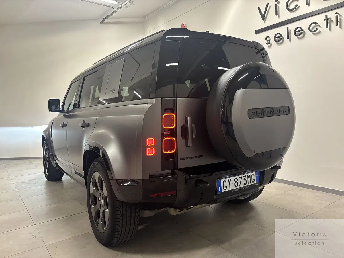 Land Rover Defender usata a Brescia (6)