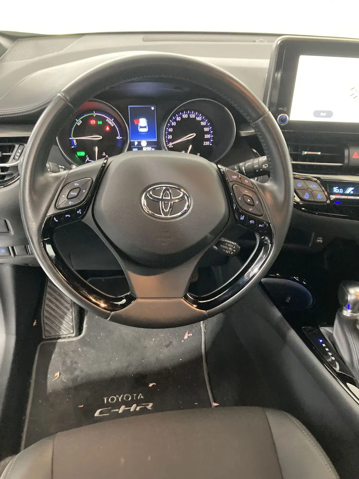 Toyota Toyota C-HR usata a Foggia (13)