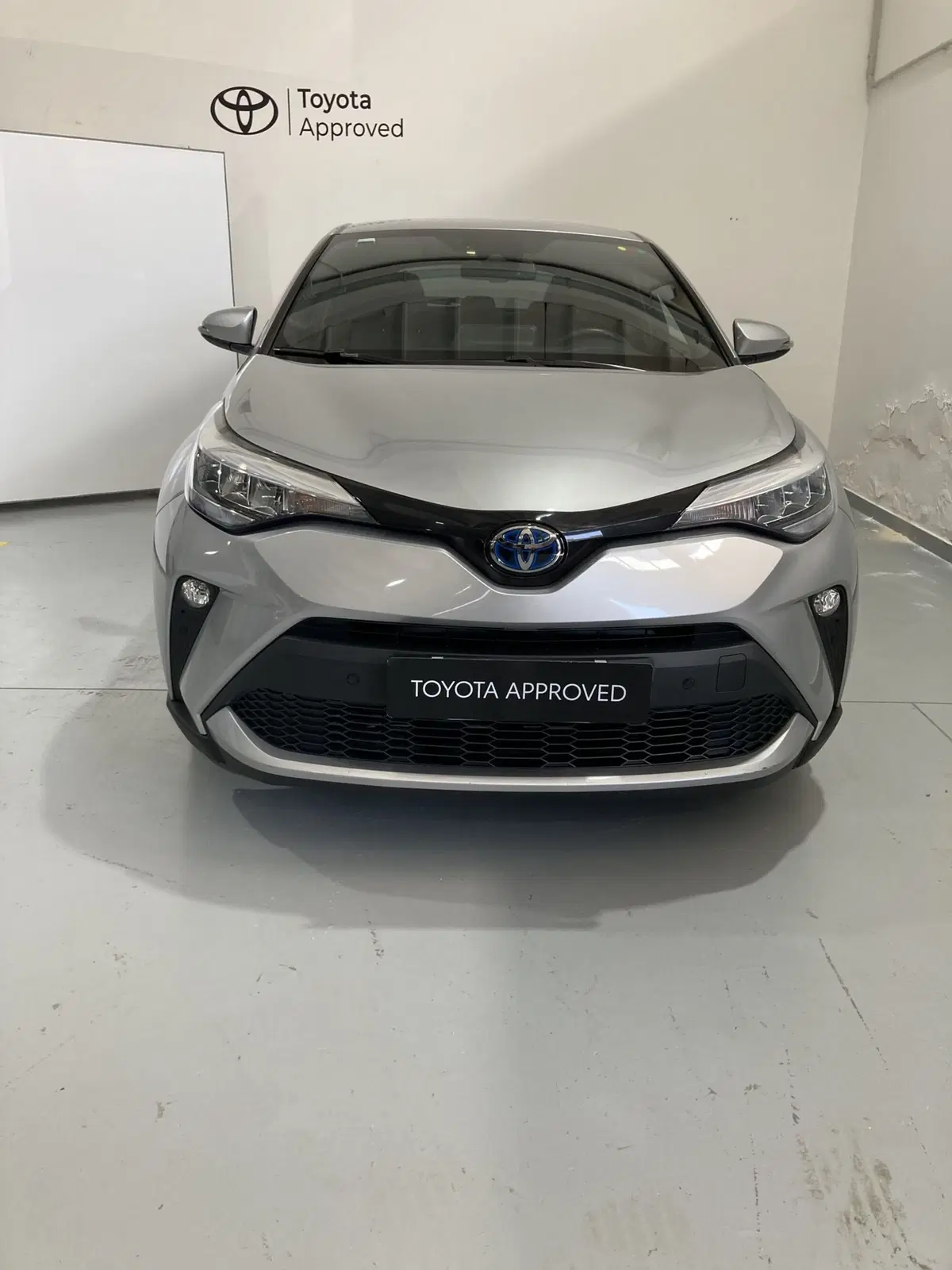 Toyota Toyota C-HR usata a Foggia (3)