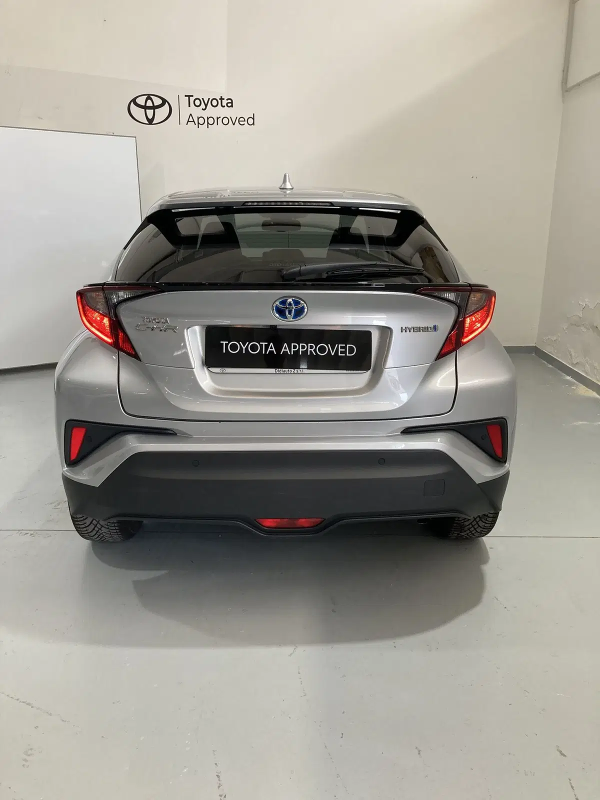 Toyota Toyota C-HR usata a Foggia (6)