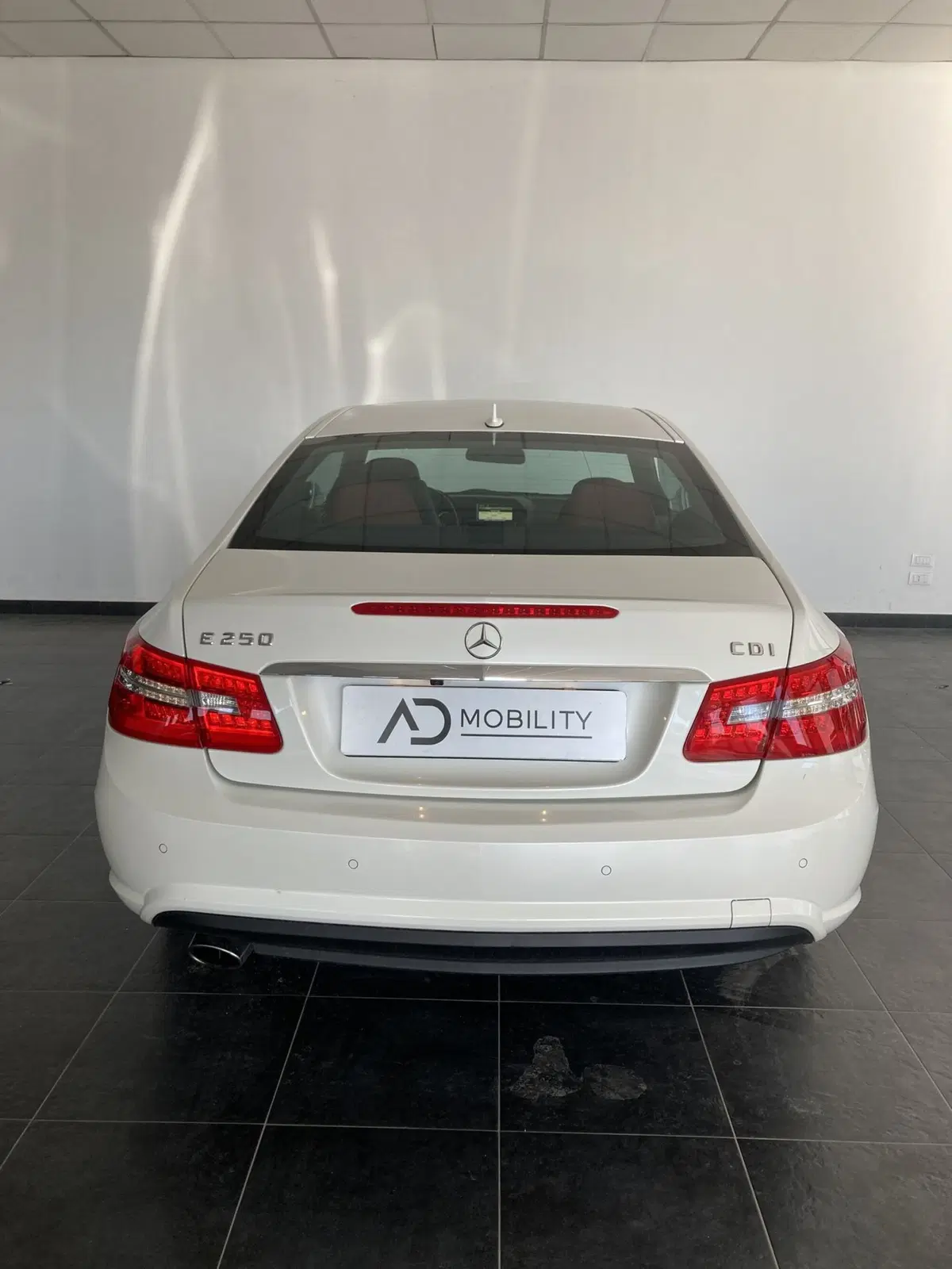 Mercedes-Benz Classe E Coupé usata a Foggia (9)
