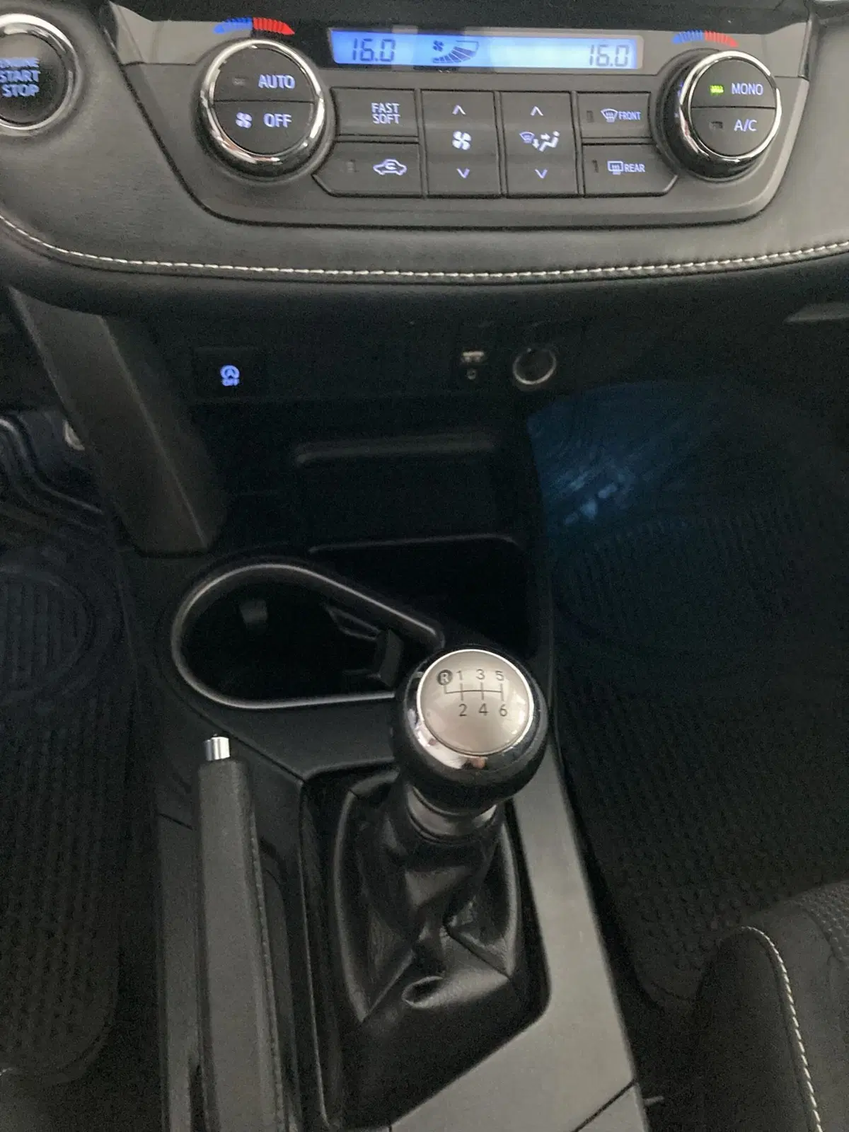Toyota Rav4 usata a Foggia (14)