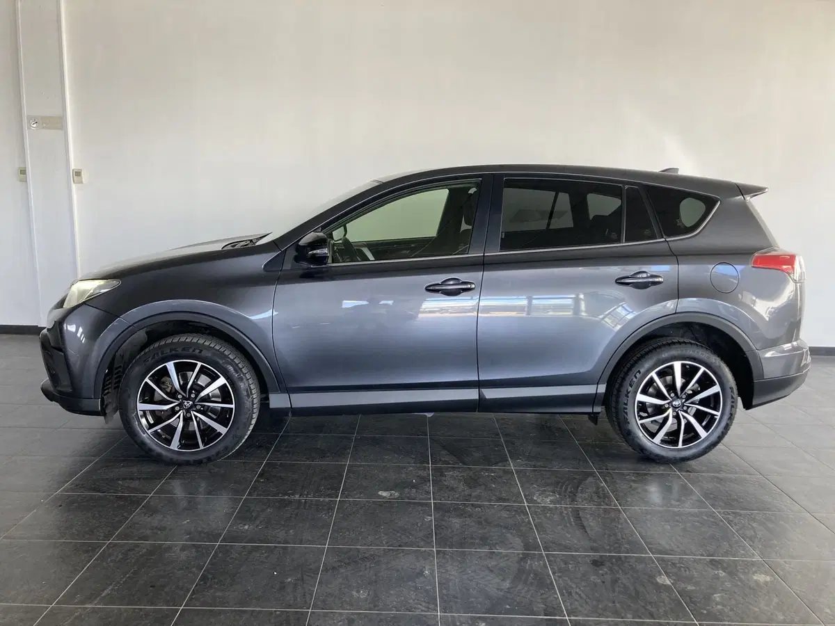 Toyota Rav4 usata a Foggia (4)
