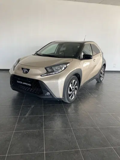 Toyota Aygo X 1.0 Lounge 72cv del 2024 usata a San Severo