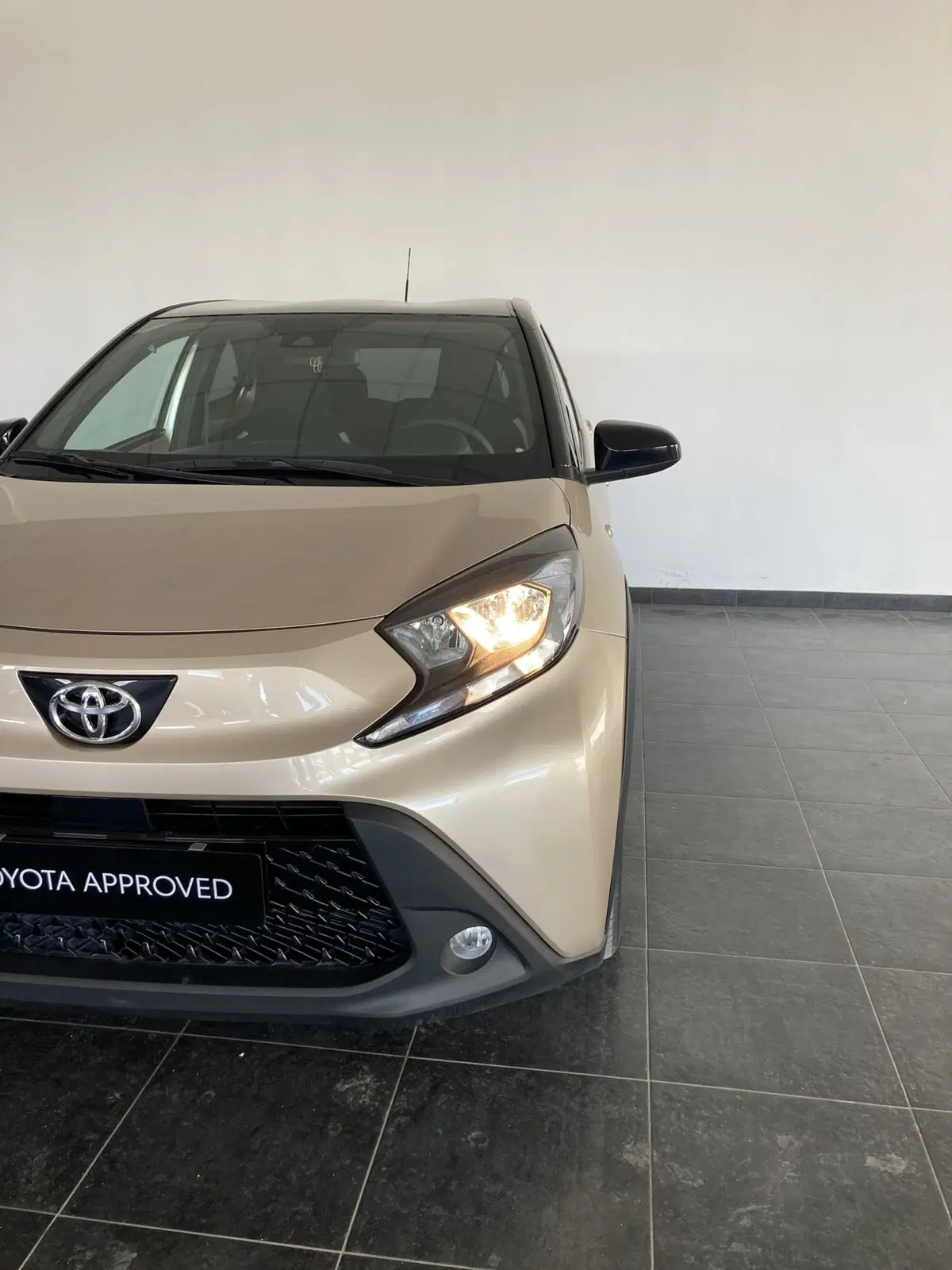 Toyota Aygo X usata a Foggia (3)