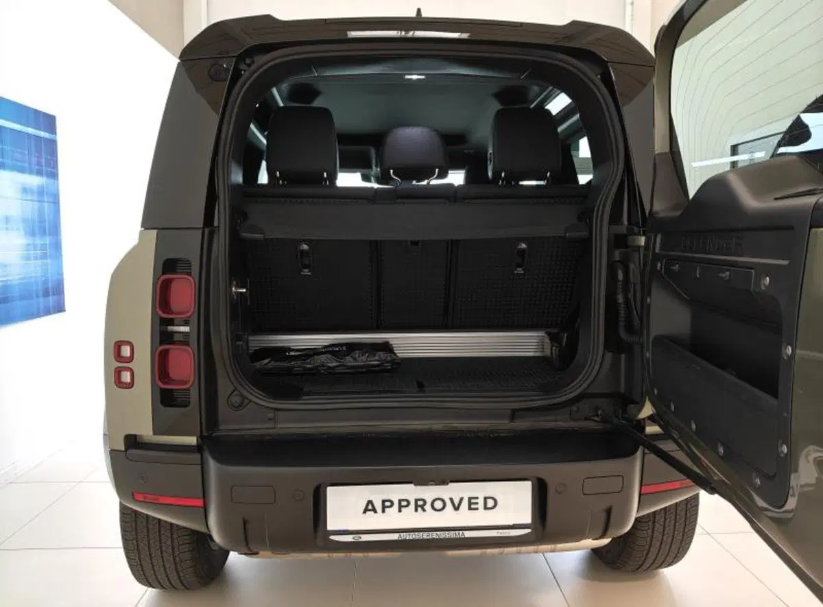 Land Rover Defender usata a Venezia (11)