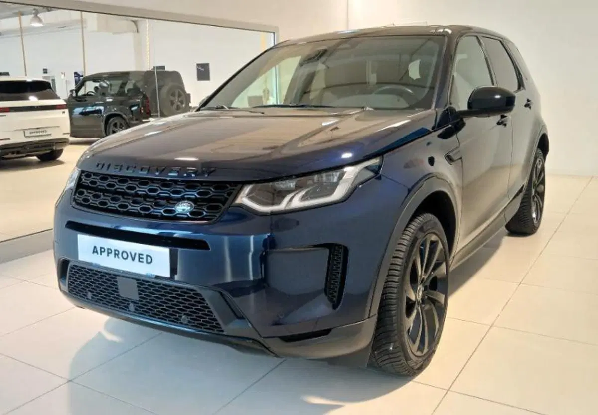 Land Rover Discovery Sport usata a Venezia