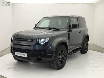 Land Rover Defender 90 3.0d i6 mhev X-Dynamic HSE awd 250cv auto del 2022 usata a Ragusa