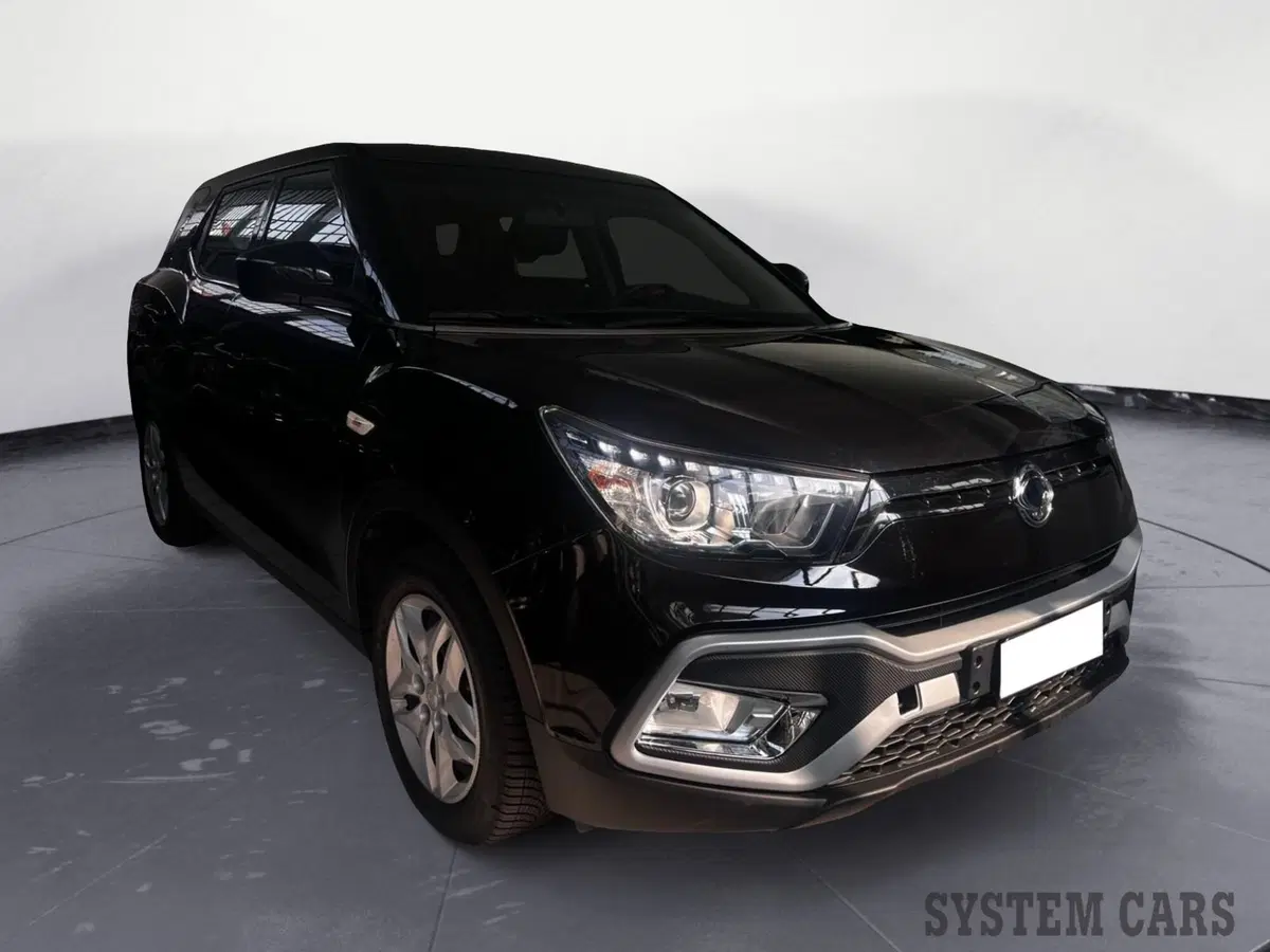 Ssangyong XLV usata a Monza e Brianza (5)