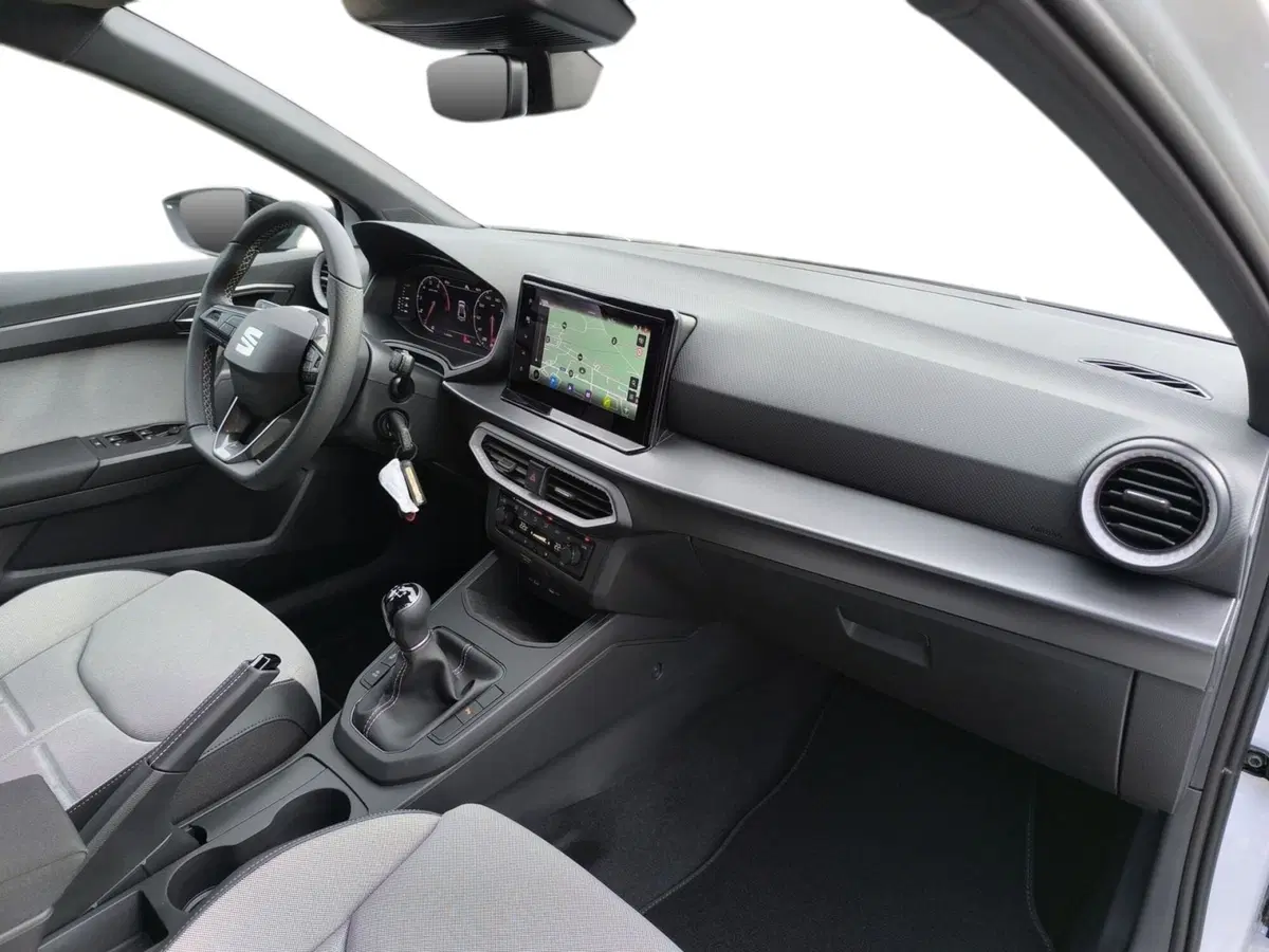 SEAT Ibiza nuova a Udine (14)