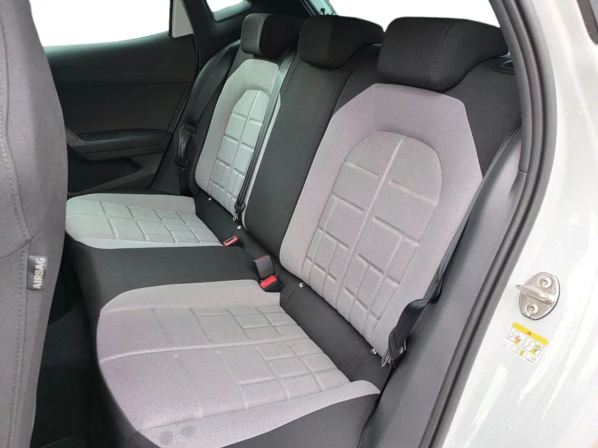 SEAT Ibiza nuova a Udine (9)