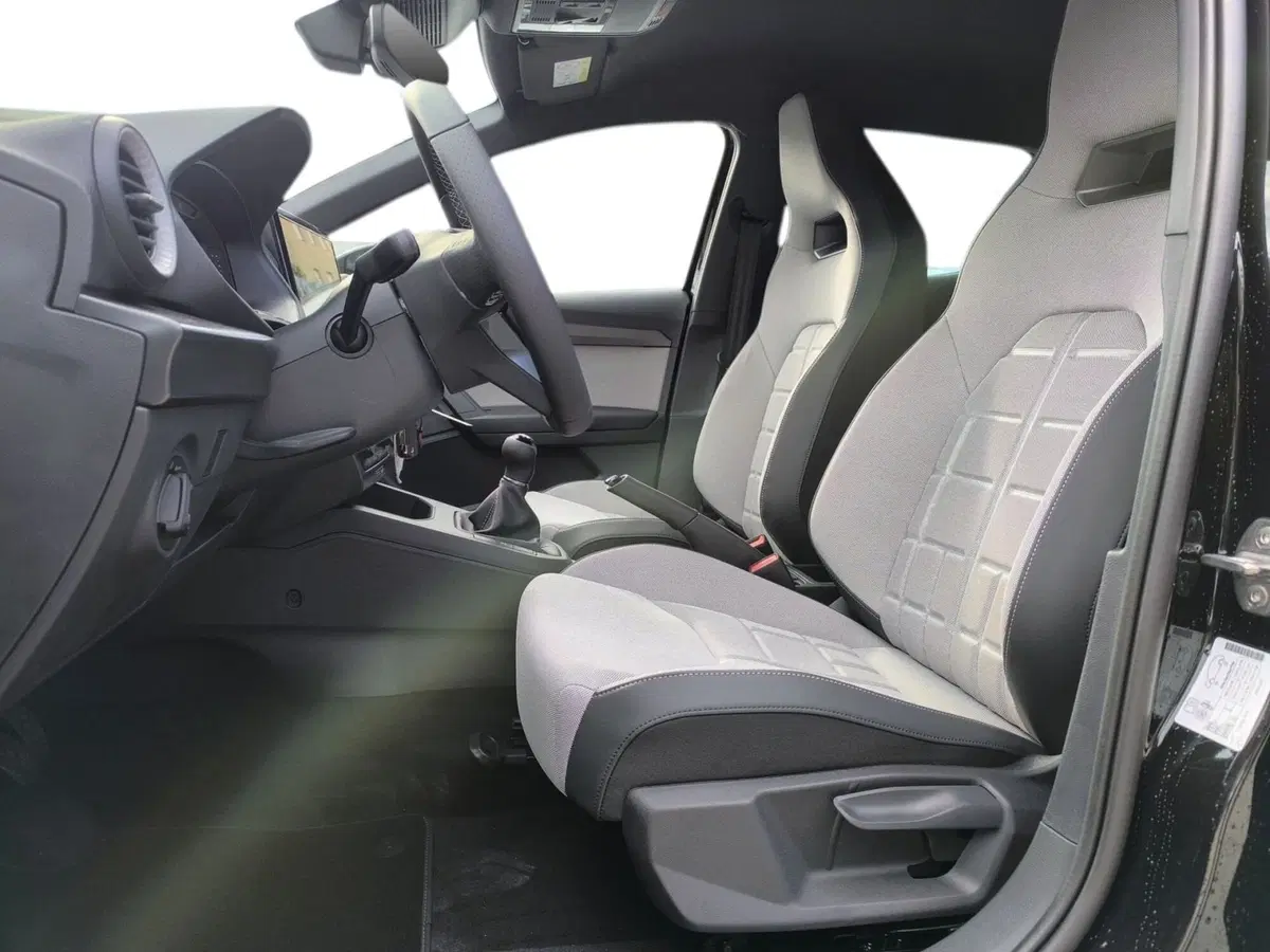 SEAT Ibiza nuova a Udine (8)