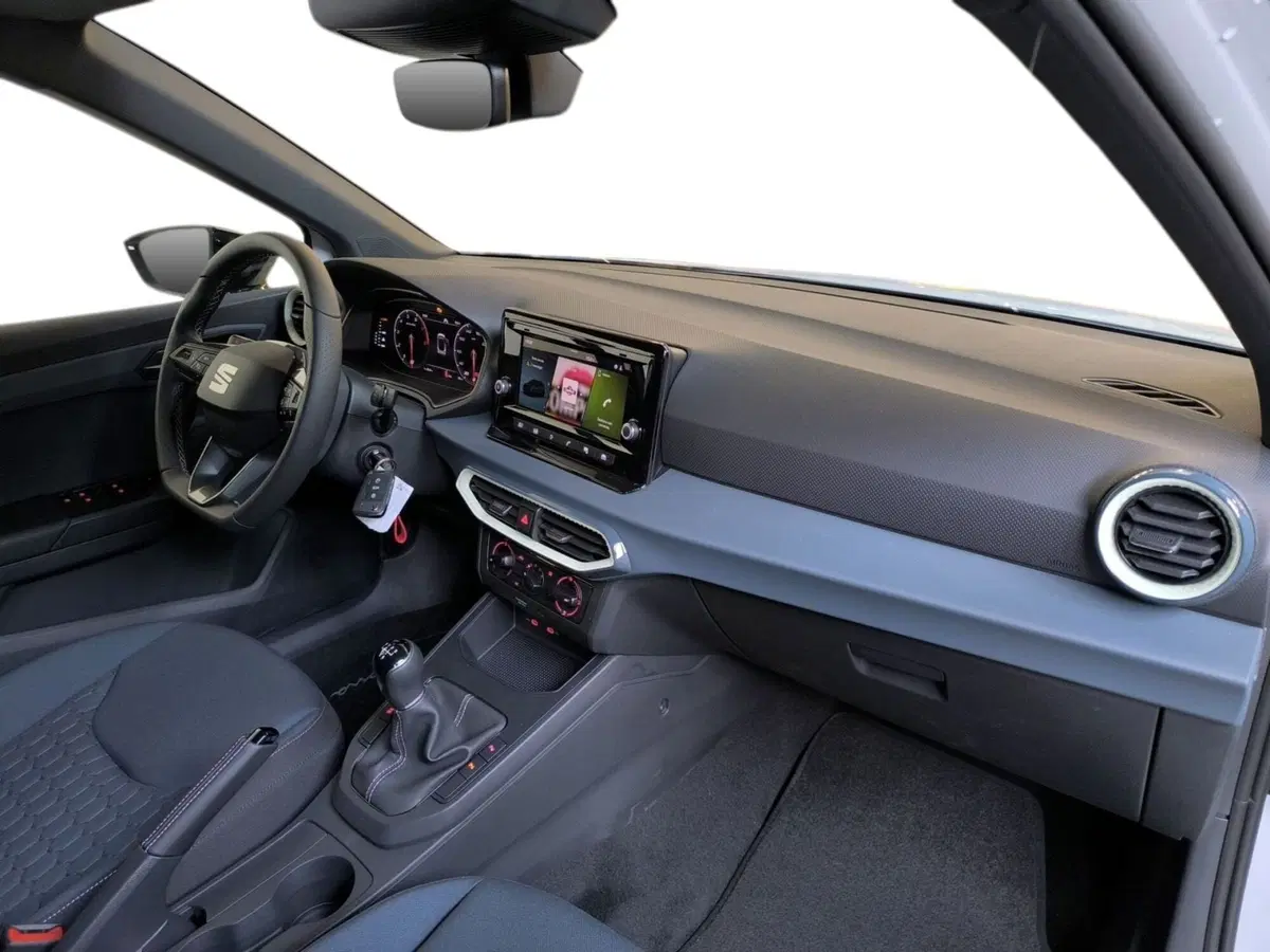 SEAT Arona usata a Udine (13)