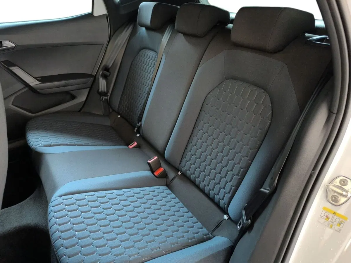 SEAT Arona usata a Udine (9)
