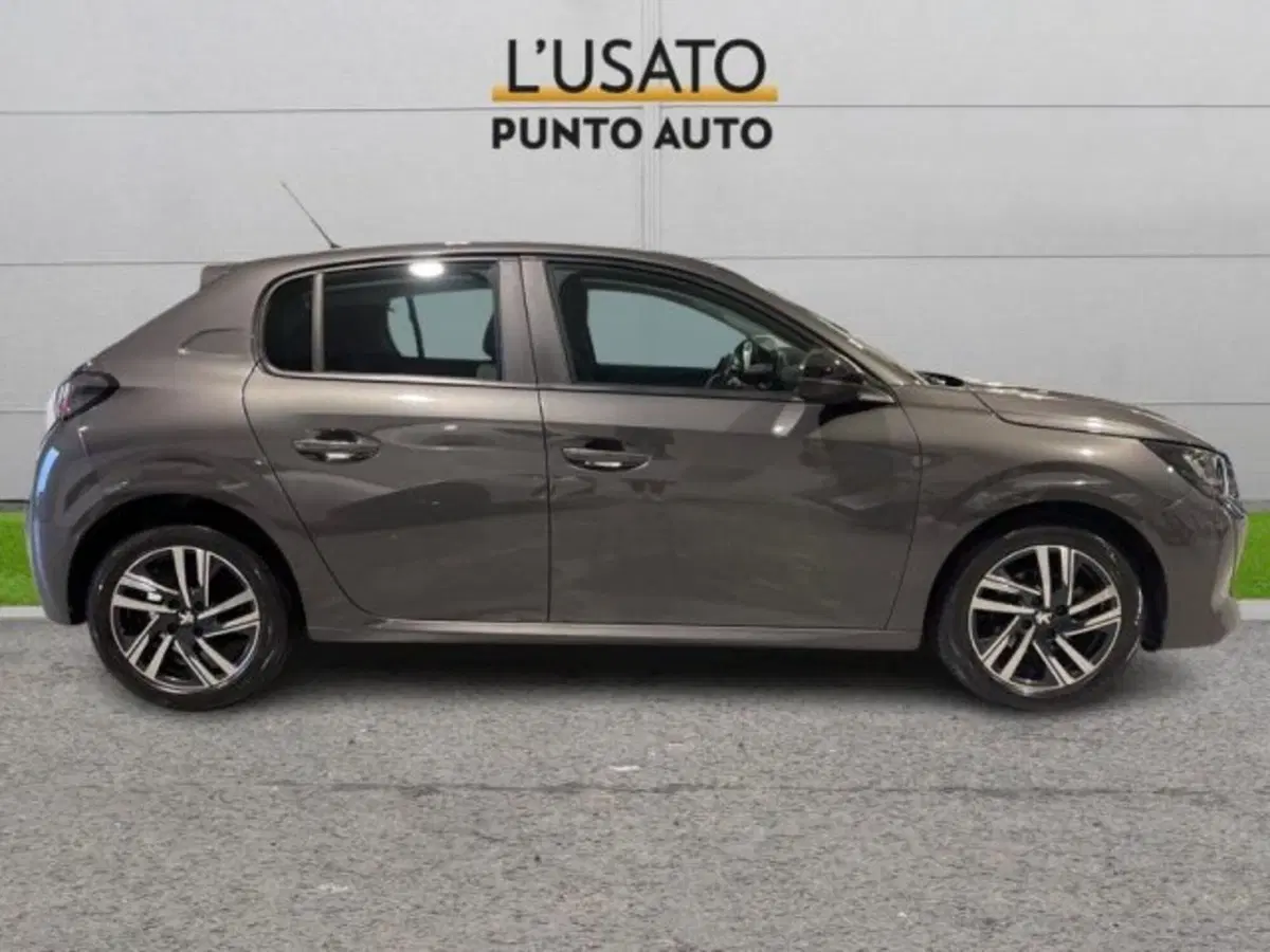 Peugeot 208 usata a Ancona (3)