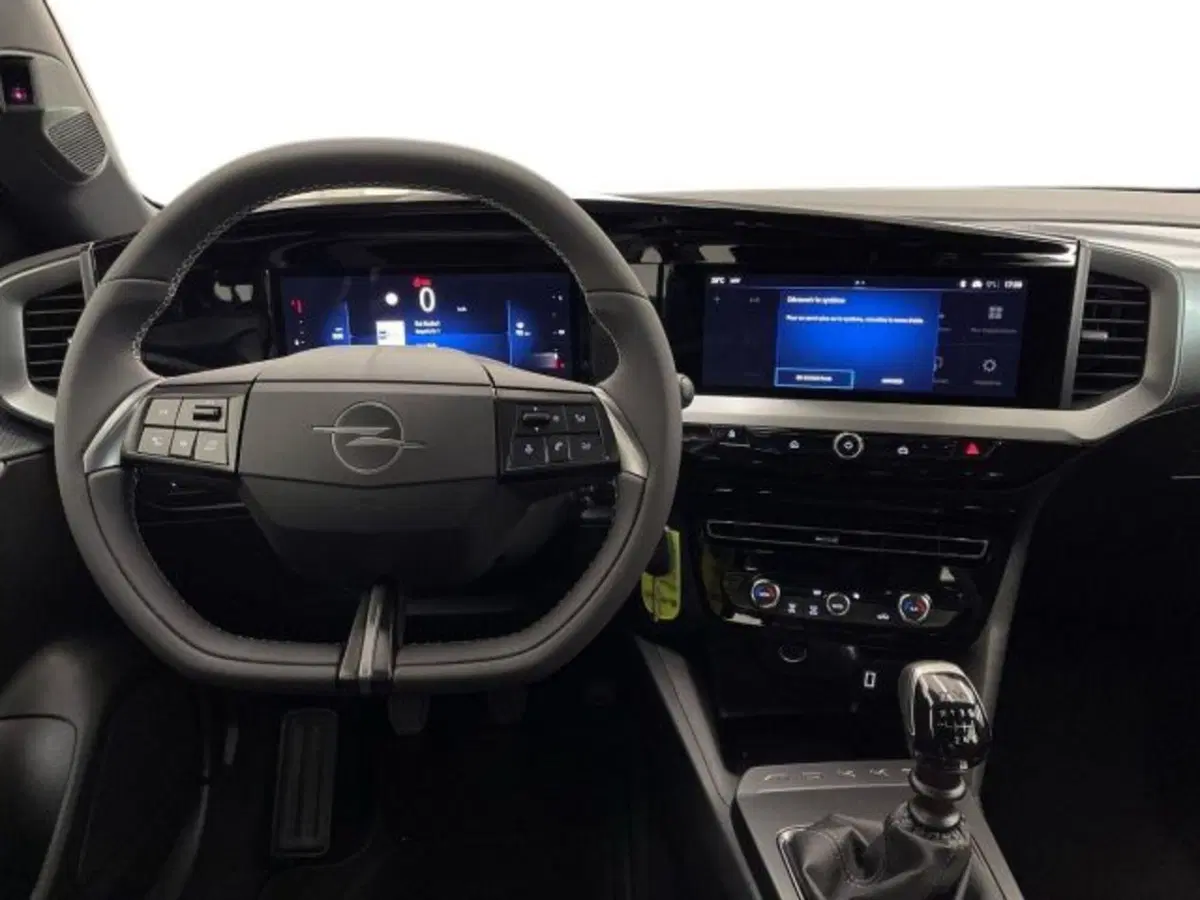 Opel Mokka nuova a Ancona (10)