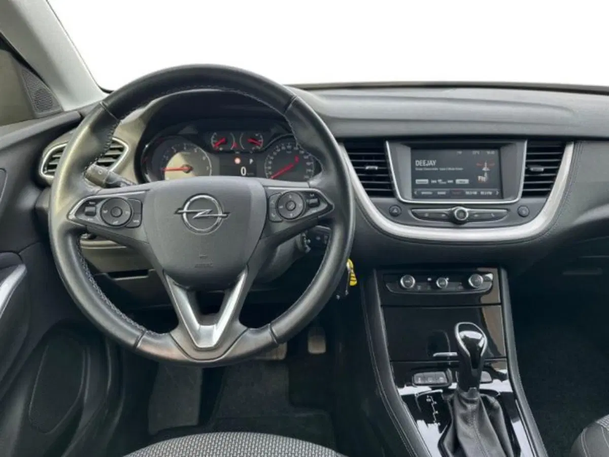 Opel Grandland X usata a Ancona (10)