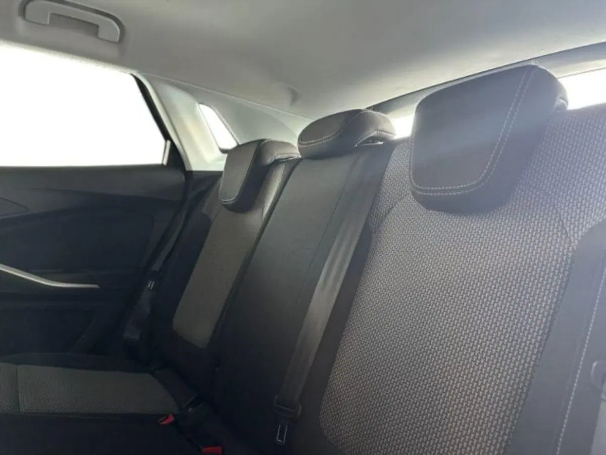 Opel Grandland X usata a Ancona (14)
