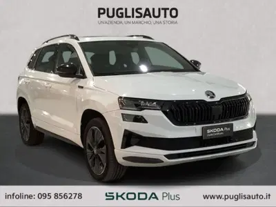 Skoda Karoq 2.0 TDI SCR 4x4 DSG SportLine del 2025 usata a Belpasso