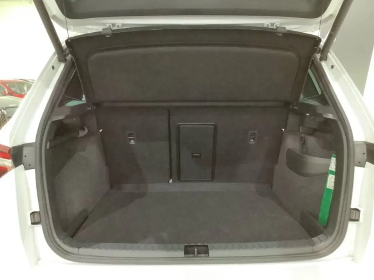 Skoda Karoq usata a Catania (12)